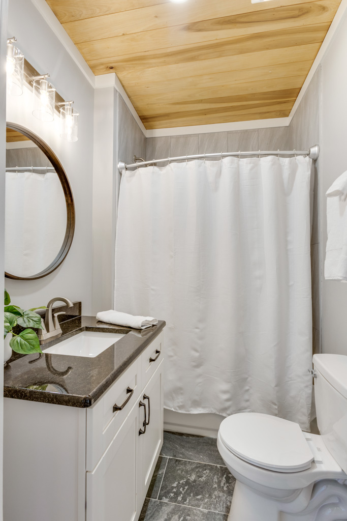Upstairs bathroom